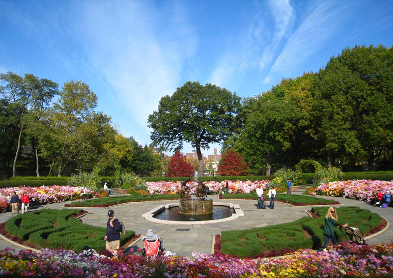 the-summer-conservatory-garden-f